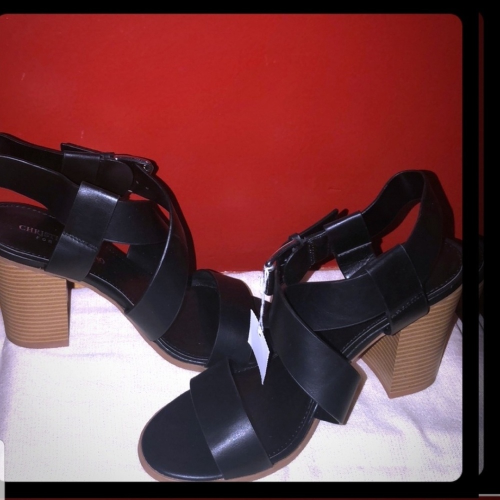 Black platform sandals